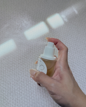 Load image into Gallery viewer, Hydrating Microbiome Balancing Face Mist
